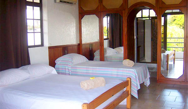 Triple rooms for rent in Papeete Tahiti